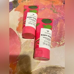 🛍️Bolero Beverly Hills pack of 2 Body scrub/watermelon + Mint Refreshing 5OZ🎀